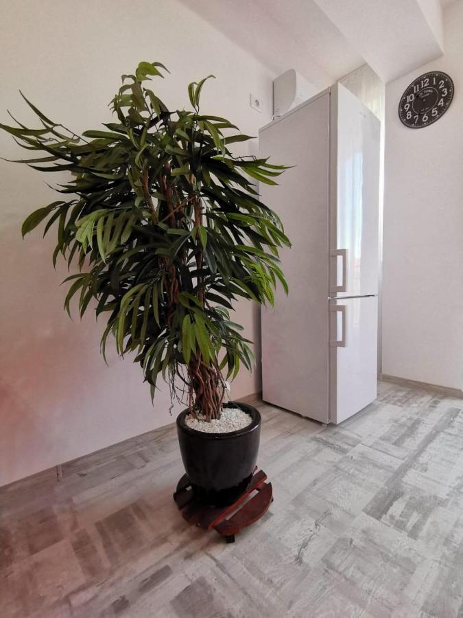 Orange Apartment-Brilliant Apartments Constanta Luaran gambar